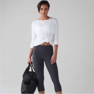 🆕 Lululemon Back In Action White Top Sz. 4